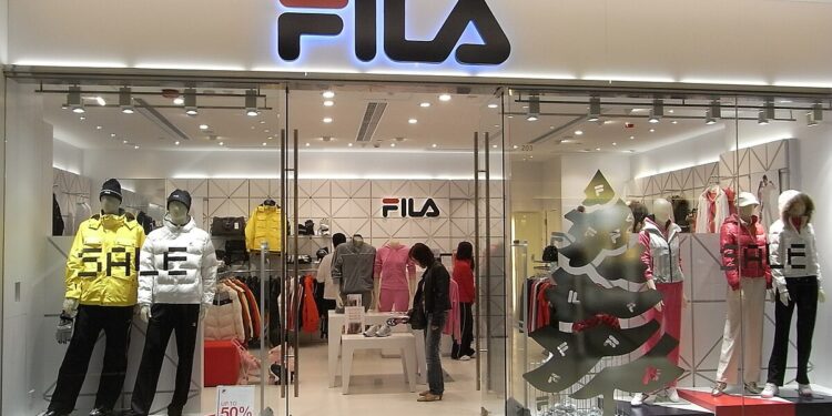 TIENDAS FILA