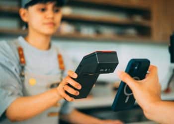 Crecimiento sólido de pagos electrónicos en Colombia, omnicanalidad en auge