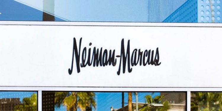 Saks y Neiman Marcus