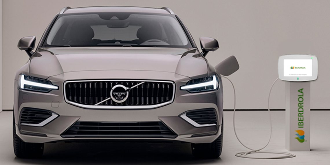 "Volvo se compromete al 100% con la producción de carros eléctricos"