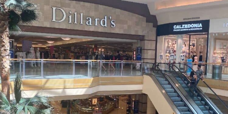 Dillard’s tienda