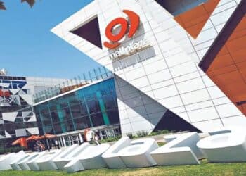 grupo plaza mallplaza