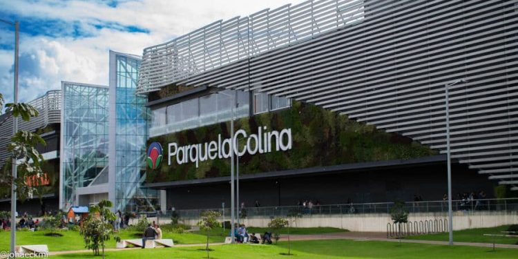 Revolucionando la sostenibilidad en Bogotá, el éxito del Parque La Colina con Aquacell