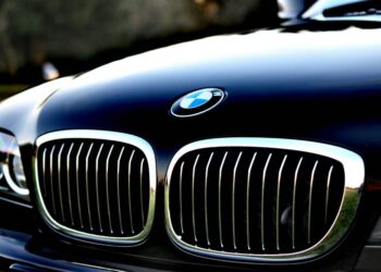 Uruguay emite primeras certificaciones de etiquetado vehicular para BMW y Mini