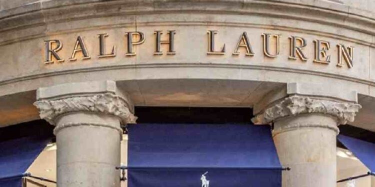 Ralph Lauren: Impulso en los Ingresos y Ganancias Tripliicadas