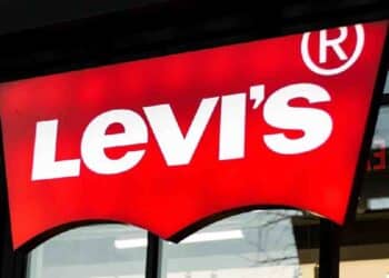 ¡Levi Strauss contra Özak Tekstil: ¡Lucha por condiciones laborales justas en Turquía!
