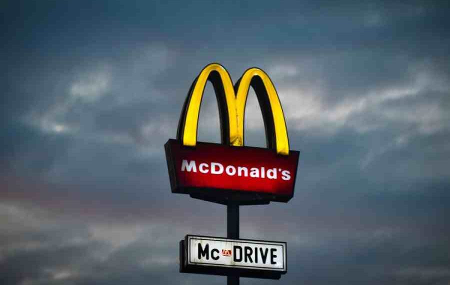 Fracaso de McDonald's: IA en Pedidos Retirada