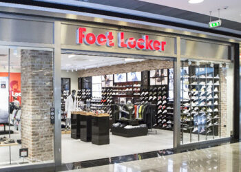 Foot Locker, la gigante de calzado deportivo sufre un traspié