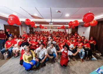 Bodegueros en Escuela de Negocios Coca-Cola Perú