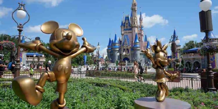 Disney Renace: Streaming al Alza, Parques en Retiro