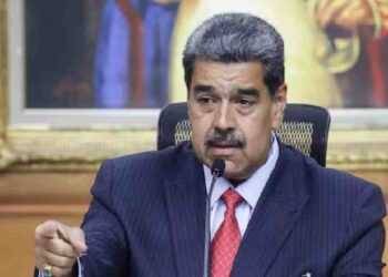 Redes Sociales: ¿Vigilancia o Libertad?