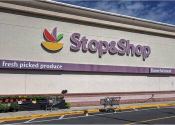 Stop & Shop Cierra 32 Tiendas: Un Golpe a la Industria del Supermercado