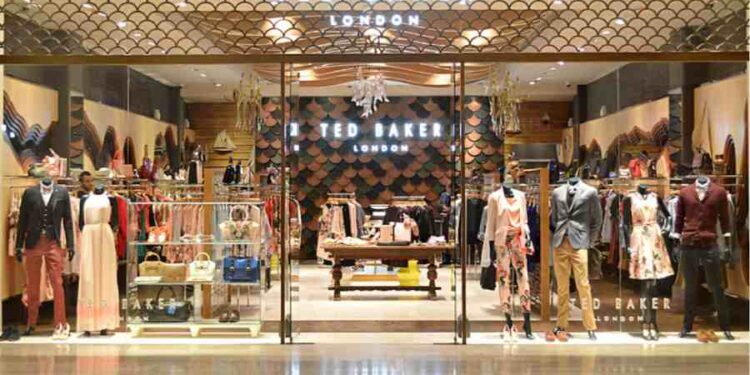Ted Baker en Quiebra: Cierre Masivo de Tiendas