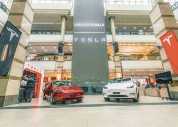 Tesla y Cenco Malls: Una alianza innovadora en Chile