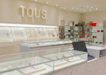 Tous