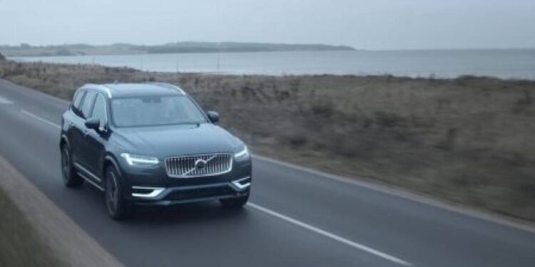 Volvo XC90 2024: Un líder en seguridad automotriz