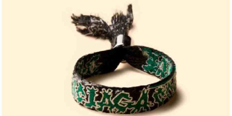 ¿15 Millones por una Pulsera Desgastada?