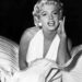 El vestido de Marilyn Monroe en "La tentación vive arriba" (1955)