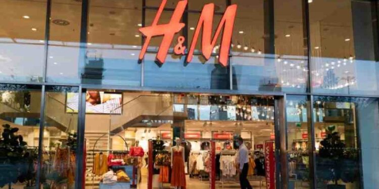 H&M