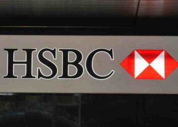 HSBC Advierte: El Lujo Enfrenta un Invierno Crudo