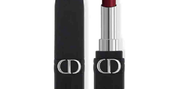 Labios Elegantes: Tendencias de Otoño 2024