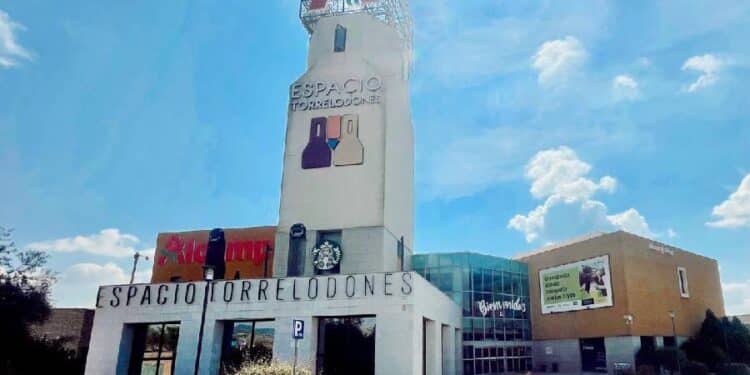 Comienzan las obras del nuevo espacio comercial gestionado por Nhood