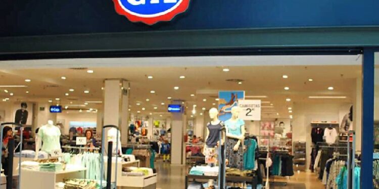Un grupo de inversores compra el local de C&A y Stradivarius en el paseo Independencia de Zaragoza por 16 millones