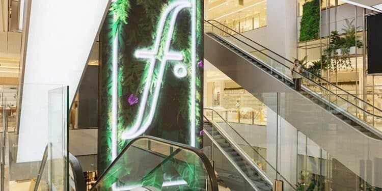 La coqueta relación entre Parque Arauco y Falabella