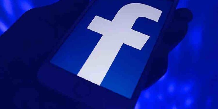 Facebook Renace: Innovaciones Locales para Atraer a los Jóvenes