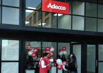 Rosaleda organiza un taller con Adecco para mejorar la empleabilidad