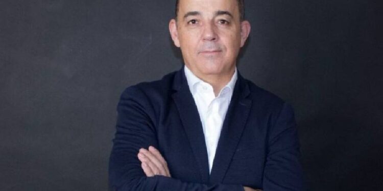 El primer síntoma de la muerte de un pueblo es la muerte de su comercio