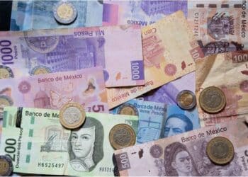 El peso mexicano entre las monedas más presionadas en LATAM