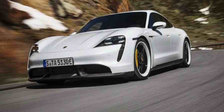 Porsche Taycan: Innovación y emoción en un anuncio épico