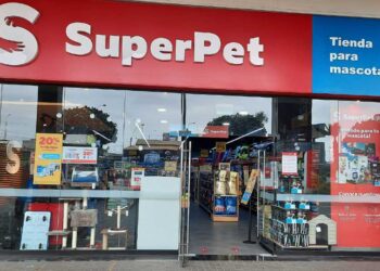 SuperPet en Plaza Norte Perú