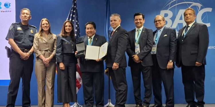 Talma Perú recibió el Premio a la Excelencia Sostenida por la World BASC Organization