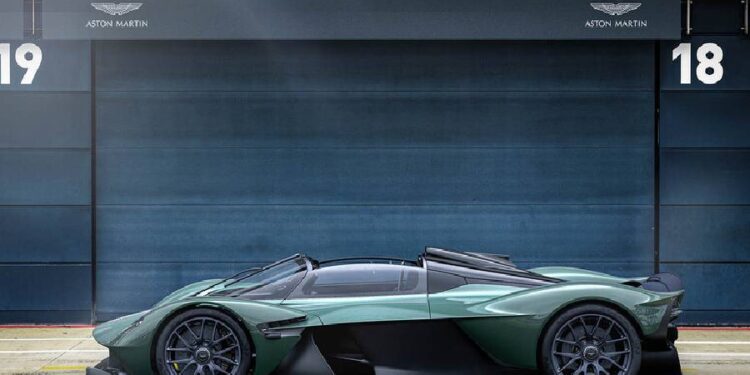 Para los amantes de los superdeportivos un Aston Martin Valkyrie Spider en Madrid