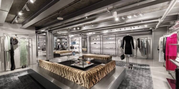 Nuevas aperturas redefinen el lujo en Beverly Hills: Boutiques, hoteles y restaurantes exclusivos.