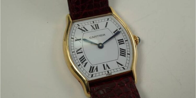 Tortue: el histórico reloj de Cartier creado en 1912 se reinventa en 2024