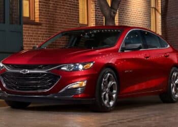 Adiós al último sedán estadounidense: Chevrolet discontinuará la producción del Malibu