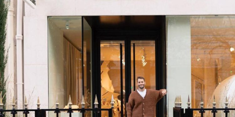 SIMON PORTE JACQUEMUS INAUGURA SU PRIMERA BOUTIQUE EN NUEVA YORK