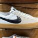 Se dispara el tráfico en la web de Nike para hacerse con estas zapatillas a 54 euros que recomiendan los hombres con más estilo porque son cómodas y quedan bien con todo