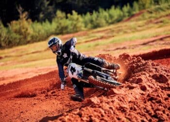 Triumph TF 450 llega a las grandes ligas del motocross en alianza con Ricky Carmichael