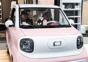 Explorando oportunidades, modelos y precios destacados en el Salón del Automóvil 2024