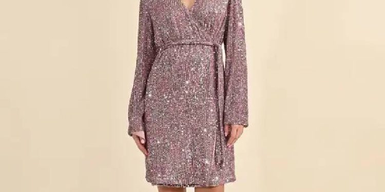 Brilla en las Fiestas: 5 Vestidos Elegantes para Navidad