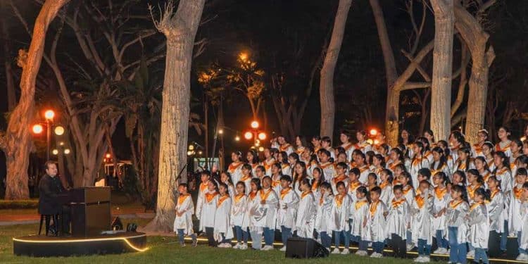 Coro de niños Voces del Mantaro Perú