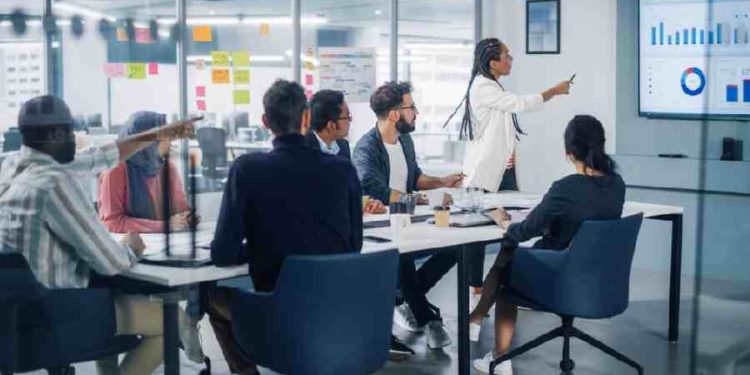 El 67% de los CEOs Apostará por Nuevos Negocios en 2025