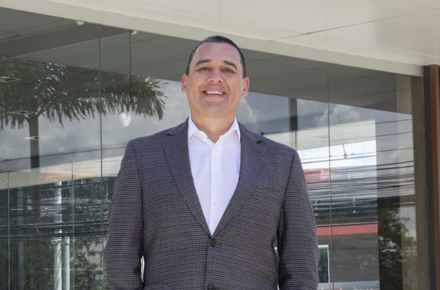 Esteban Sequeira arcos dorados
