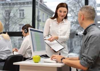 300 vacantes en el sector BPO en Colombia