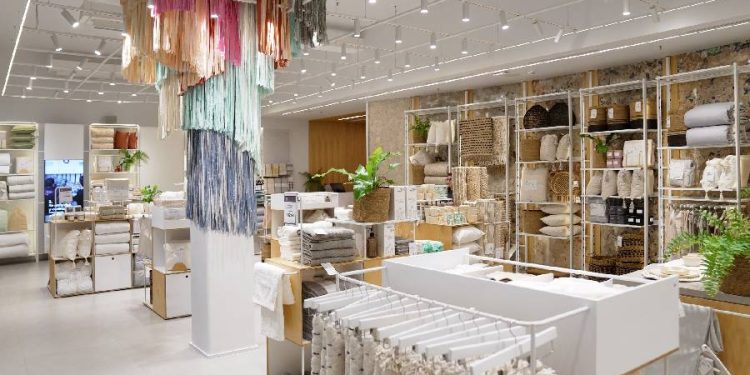 Arredo invierte 300 millones en su nuevo local accesible y sustentable en Unicenter