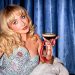 Sabrina Carpenter Lanza Kit de Martini Espresso